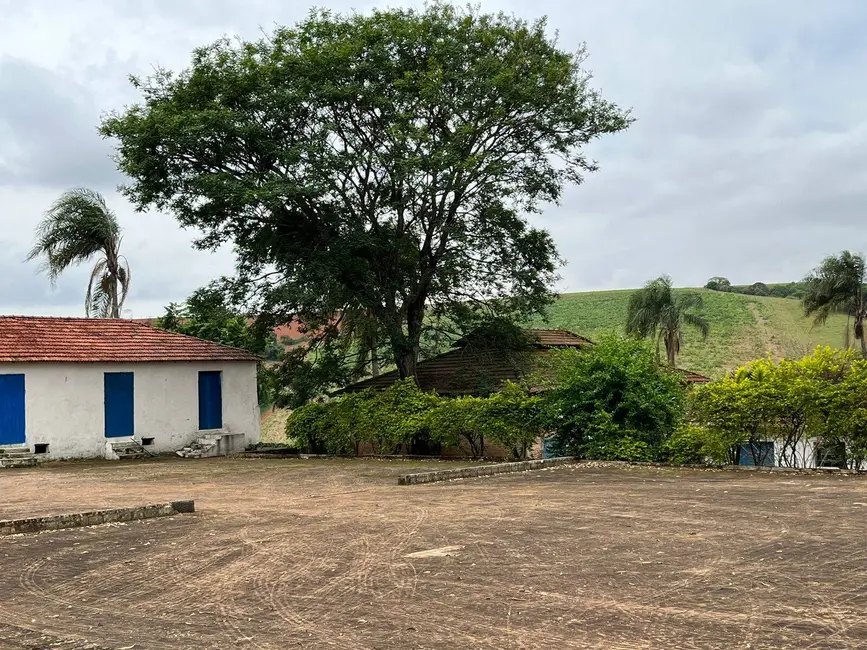 Foto 7 de Fazenda / Haras com 4 quartos à venda, 1500m2 em Curitibanos, Braganca Paulista - SP