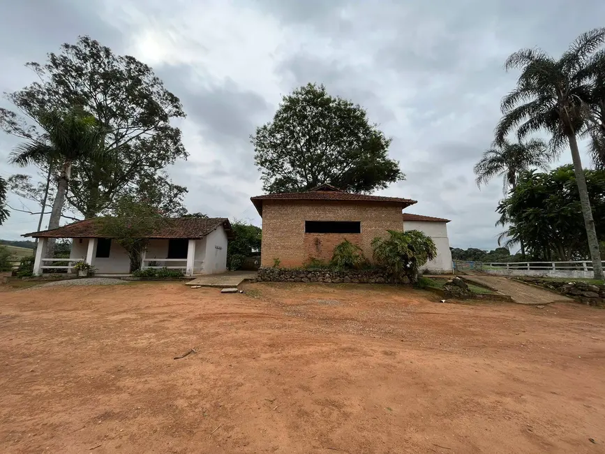 Foto 9 de Fazenda / Haras com 4 quartos à venda, 1500m2 em Curitibanos, Braganca Paulista - SP