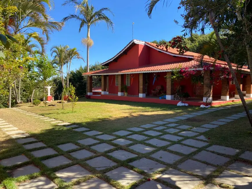 Foto 1 de Chácara com 2 quartos à venda, 250m2 em Vargem - SP