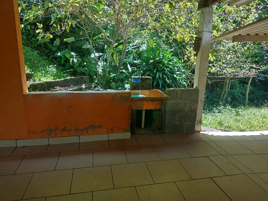 Sítio / Rancho com 3 quartos à venda, 350m2 em Nazare Paulista - SP - imagem 5 Foto 5 de Sítio / Rancho com 3 quartos à venda, 350m2 em Nazare Paulista - SP