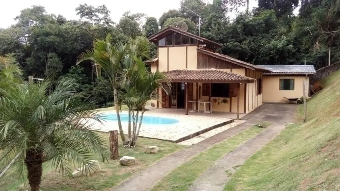 Foto 1 de Chácara com 3 quartos à venda, 150m2 em Portão, Atibaia - SP