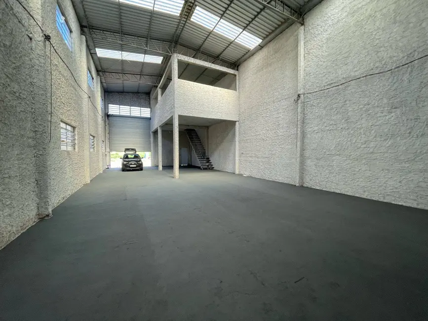 Foto 1 de Armazém / Galpão para alugar, 346m2 em Recreio Estoril, Atibaia - SP