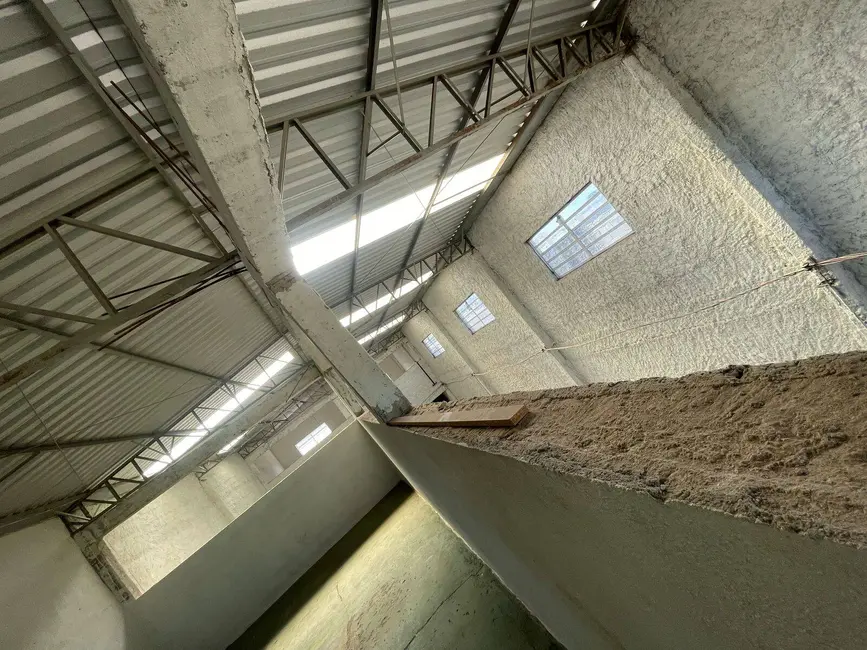 Armazém / Galpão para alugar, 346m2 em Recreio Estoril, Atibaia - SP - imagem 8 Foto 8 de Armazém / Galpão para alugar, 346m2 em Recreio Estoril, Atibaia - SP