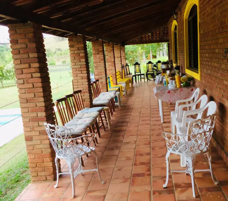 Chácara com 3 quartos à venda, 500m2 em Extrema - MG - imagem 5 Foto 5 de Chácara com 3 quartos à venda, 500m2 em Extrema - MG