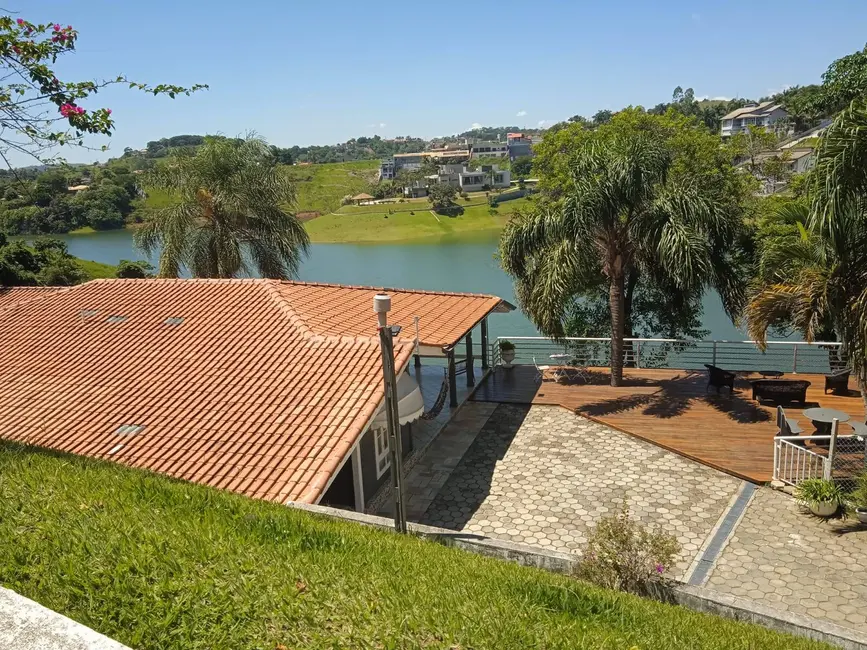 Foto 1 de Chácara com 5 quartos à venda, 675m2 em Igarata - SP