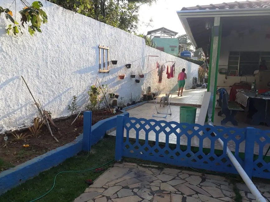 Foto 4 de Chácara com 3 quartos à venda, 150m2 em Estância Santa Maria do Portão, Atibaia - SP