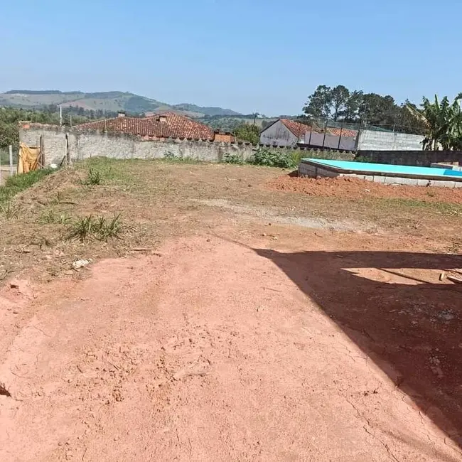 Foto 4 de Chácara com 2 quartos à venda e para alugar, 100m2 em Piracaia - SP