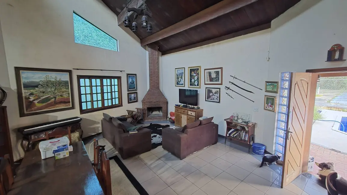 Foto 8 de Chácara com 3 quartos à venda, 1900m2 em Mairipora - SP