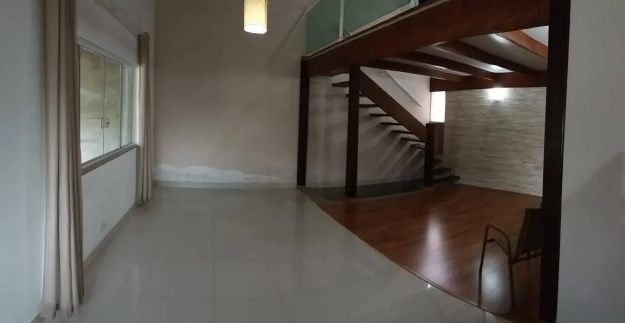 Foto 9 de Casa à venda e para alugar, 320m2 em Cidade Satélite, Atibaia - SP