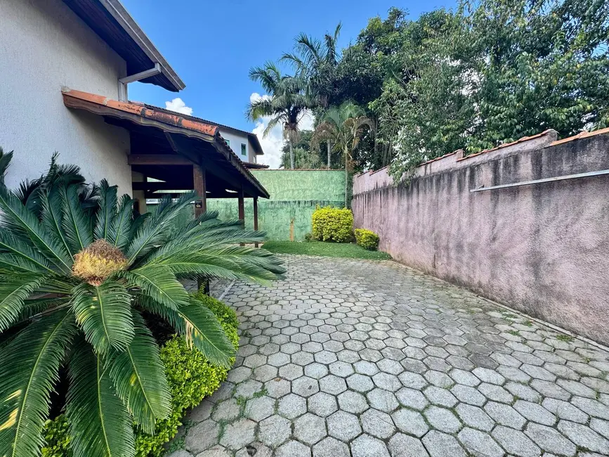 Foto 8 de Chácara com 3 quartos à venda, 1000m2 em Centro, Mairipora - SP