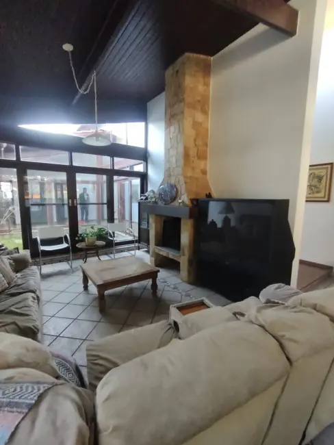 Foto 4 de Sítio / Rancho com 7 quartos à venda, 1000m2 em Água Comprida, Braganca Paulista - SP