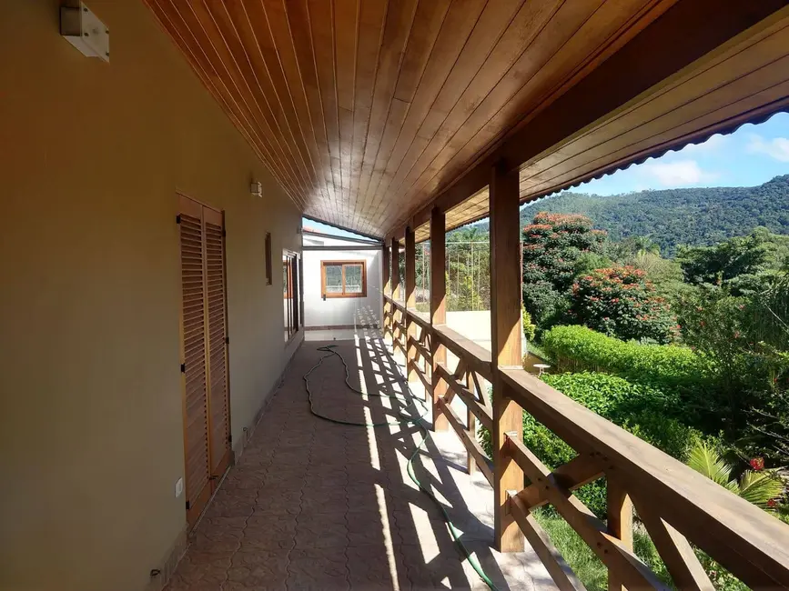 Foto 2 de Chácara com 8 quartos à venda, 350m2 em Mairipora - SP