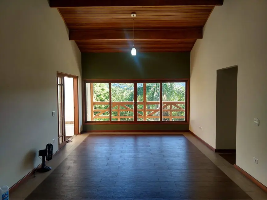 Foto 4 de Chácara com 8 quartos à venda, 350m2 em Mairipora - SP