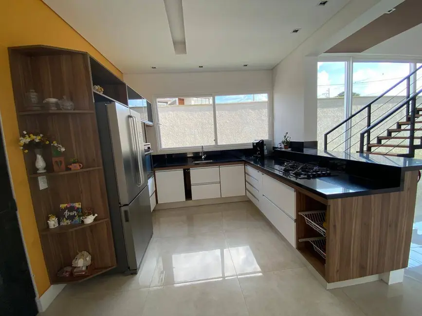 Foto 9 de Casa de Condomínio com 3 quartos à venda, 264m2 em Braganca Paulista - SP