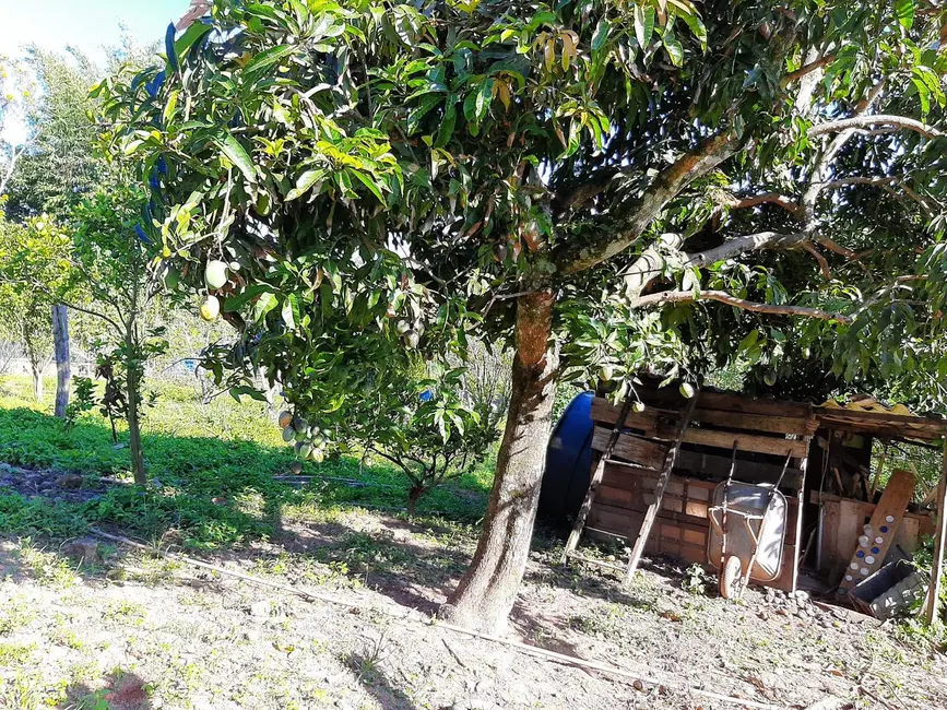 Chácara com 2 quartos à venda, 1500m2 em Boa Vista, Atibaia - SP - imagem 4 Foto 4 de Chácara com 2 quartos à venda, 1500m2 em Boa Vista, Atibaia - SP