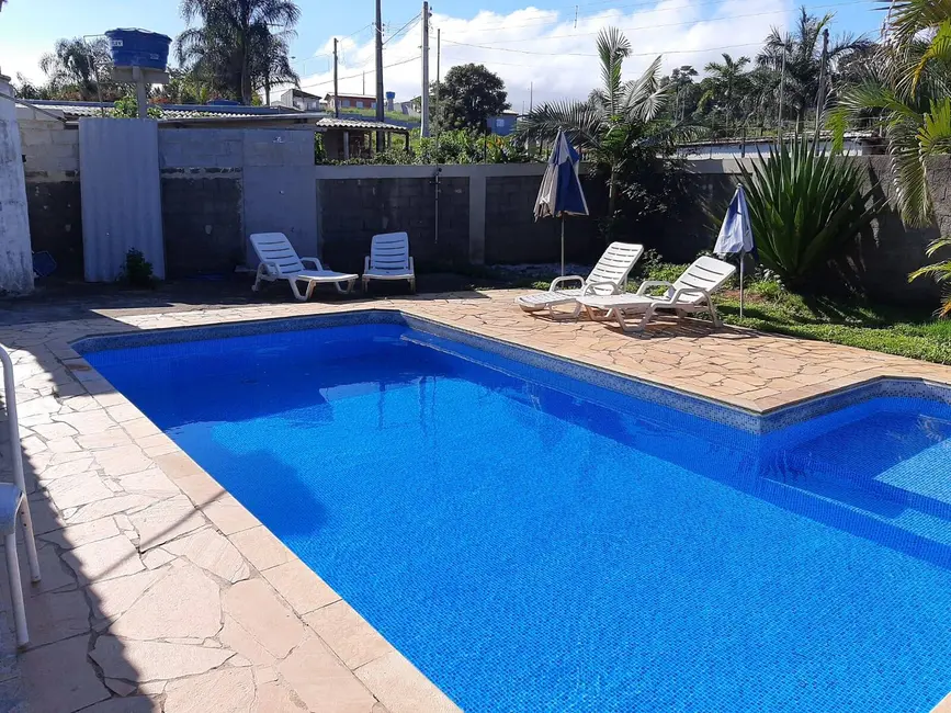 Chácara com 2 quartos à venda, 1500m2 em Boa Vista, Atibaia - SP - imagem 6 Foto 6 de Chácara com 2 quartos à venda, 1500m2 em Boa Vista, Atibaia - SP