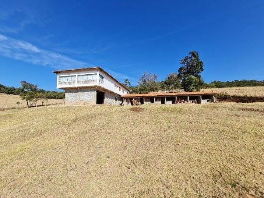 Foto 5 de Fazenda / Haras com 3 quartos à venda, 600m2 em Camanducaia - MG