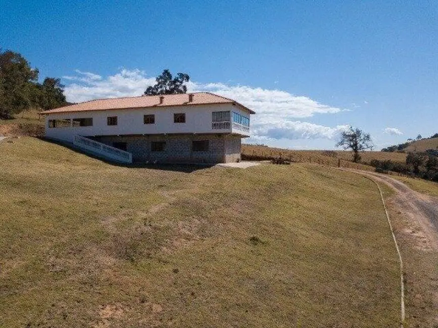 Foto 9 de Fazenda / Haras com 3 quartos à venda, 600m2 em Camanducaia - MG