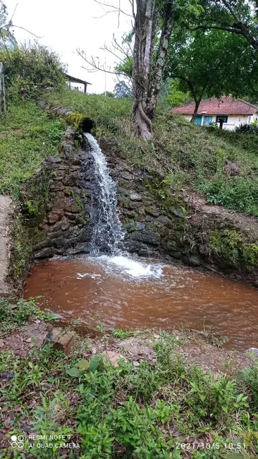 Foto 1 de Sítio / Rancho com 3 quartos à venda, 300m2 em Joanopolis - SP