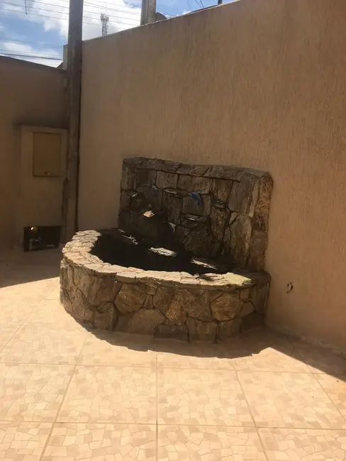 Foto 3 de Sobrado com 3 quartos à venda, 250m2 em Mairipora - SP