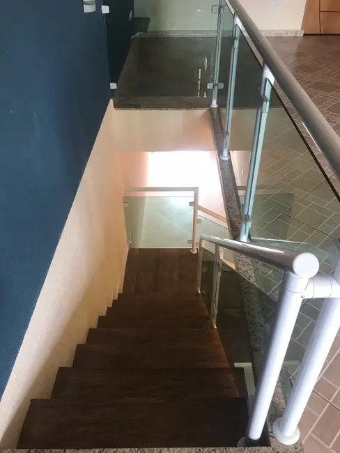 Foto 2 de Sobrado com 3 quartos à venda, 250m2 em Mairipora - SP