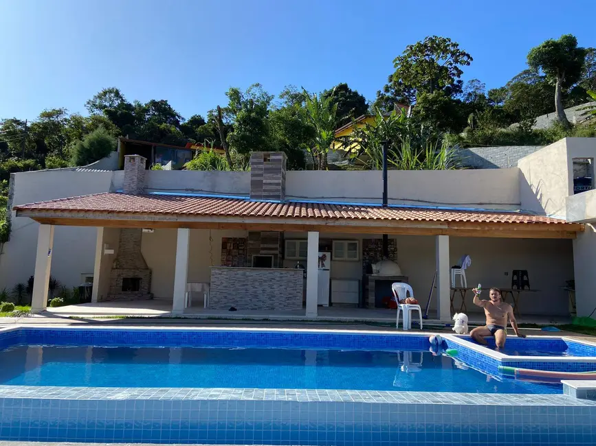 Foto 6 de Chácara com 3 quartos à venda, 305m2 em Nazare Paulista - SP