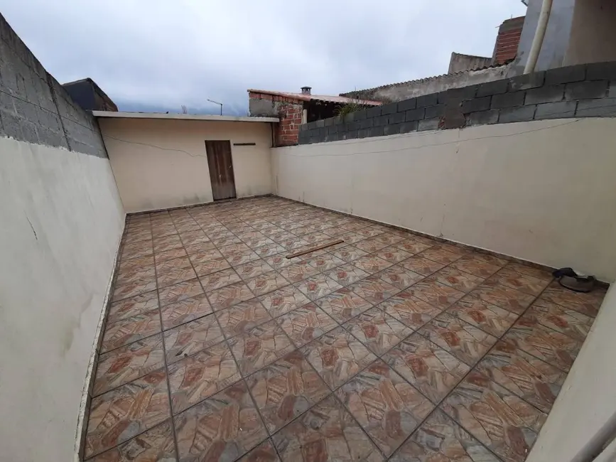 Foto 2 de Casa com 2 quartos à venda, 70m2 em Mairipora - SP