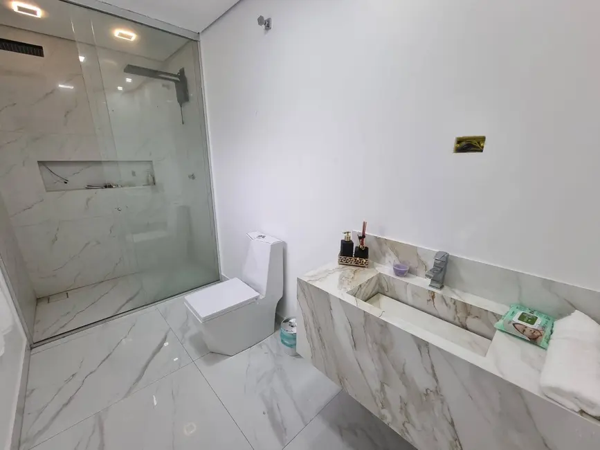 Casa de Condomínio com 4 quartos à venda, 257m2 em Bairro dos Pires, Atibaia - SP - imagem 4 Foto 4 de Casa de Condomínio com 4 quartos à venda, 257m2 em Bairro dos Pires, Atibaia - SP