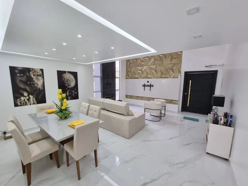 Casa de Condomínio com 4 quartos à venda, 257m2 em Bairro dos Pires, Atibaia - SP - imagem 2 Foto 2 de Casa de Condomínio com 4 quartos à venda, 257m2 em Bairro dos Pires, Atibaia - SP