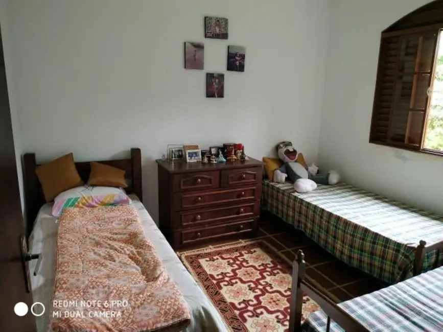 Casa de Condomínio com 3 quartos à venda, 1900m2 em Piracaia - SP - imagem 5 Foto 5 de Casa de Condomínio com 3 quartos à venda, 1900m2 em Piracaia - SP