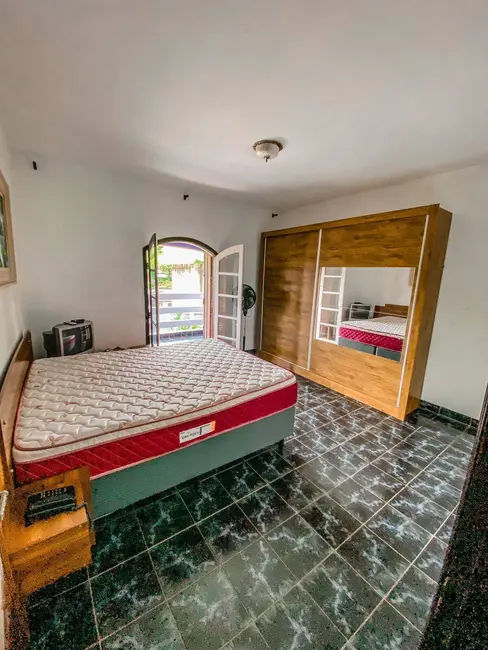 Foto 4 de Chácara com 4 quartos à venda, 345m2 em Nazare Paulista - SP