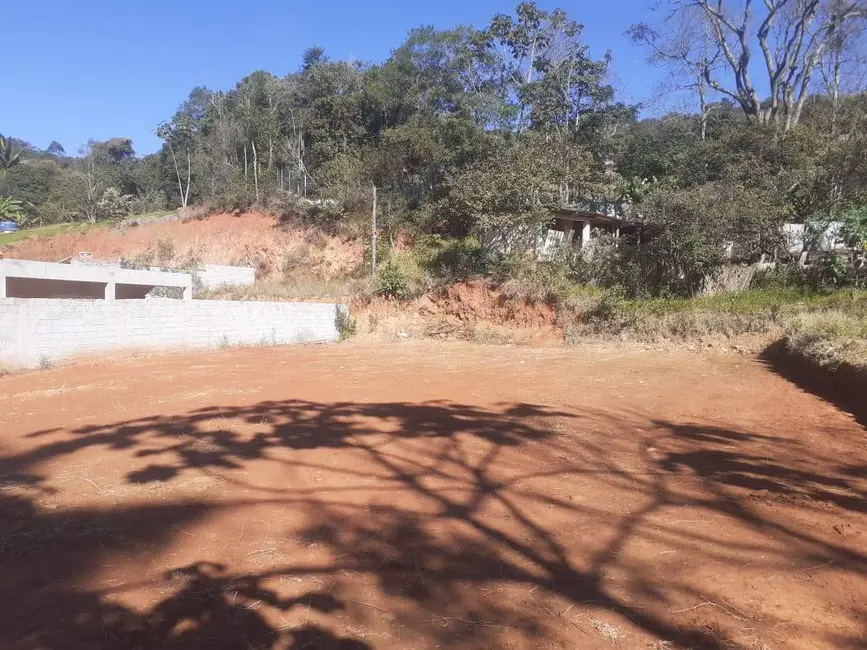 Foto 1 de Terreno / Lote à venda, 1300m2 em Nazare Paulista - SP