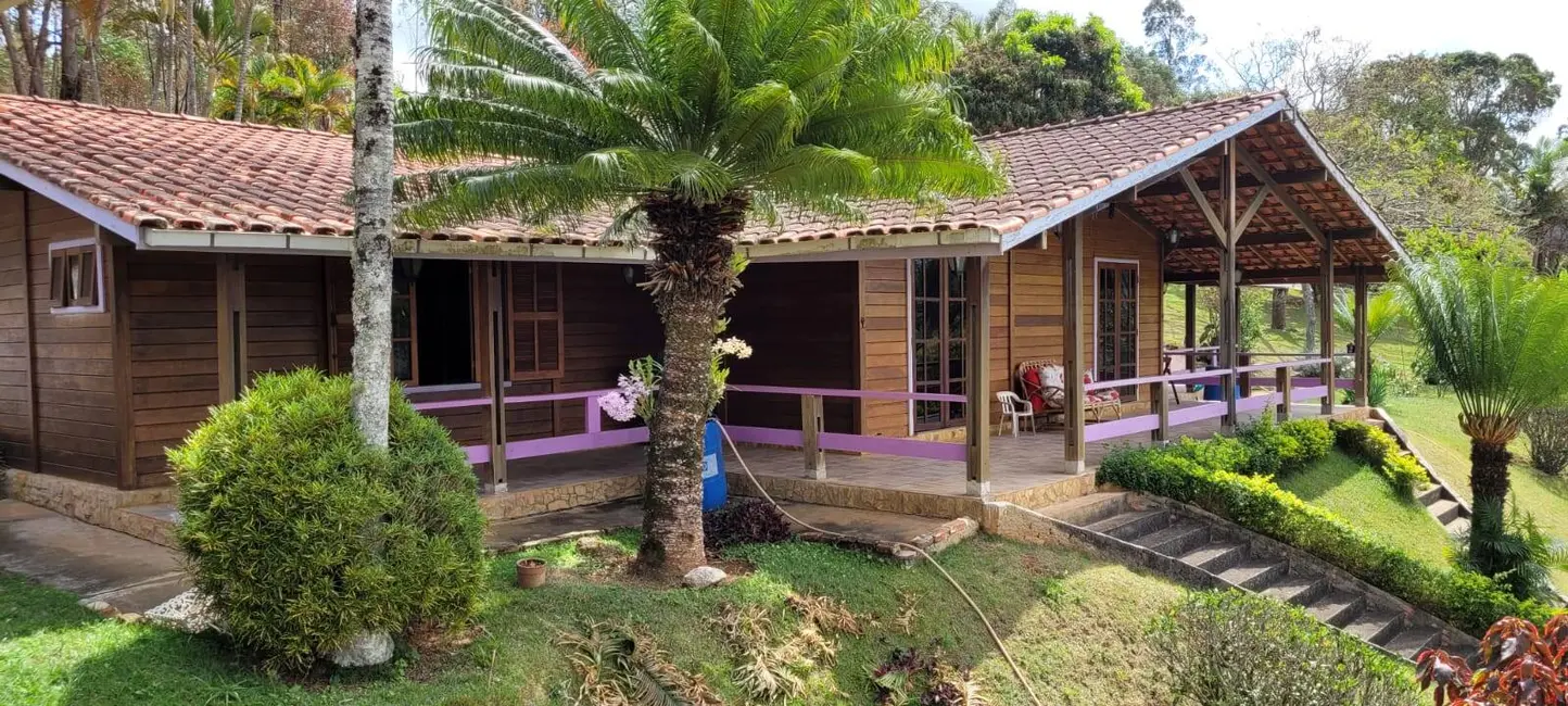 Foto 2 de Chácara com 5 quartos à venda, 350m2 em Piracaia - SP