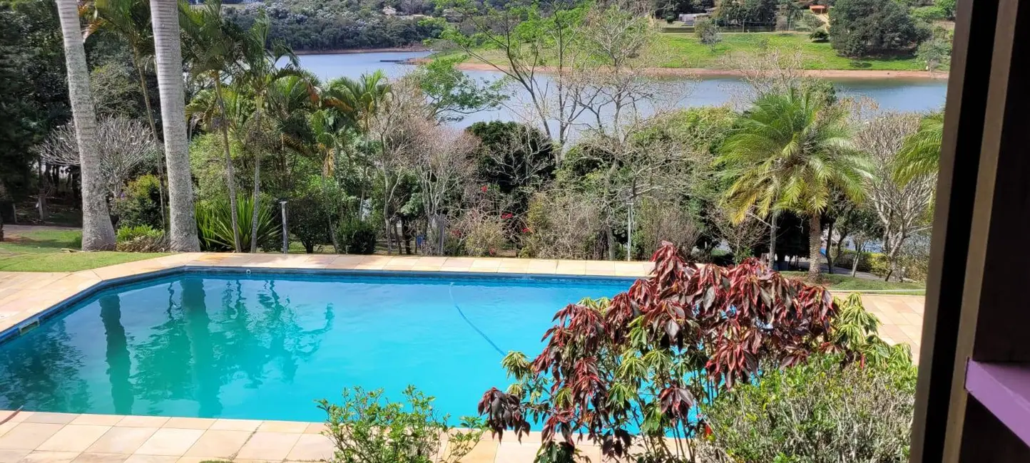 Foto 1 de Chácara com 5 quartos à venda, 350m2 em Piracaia - SP
