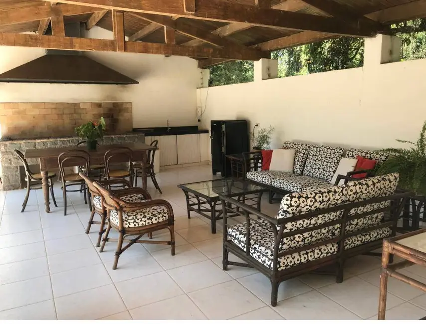 Foto 8 de Fazenda / Haras com 5 quartos à venda e para alugar, 1000m2 em Joanopolis - SP