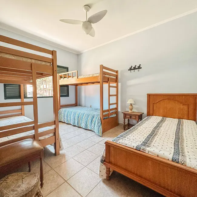 Chácara com 6 quartos à venda, 750m2 em Joanopolis - SP - imagem 9 Foto 9 de Chácara com 6 quartos à venda, 750m2 em Joanopolis - SP