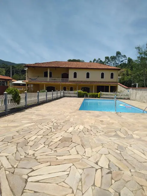 Foto 3 de Chácara com 4 quartos à venda, 400m2 em Nazare Paulista - SP