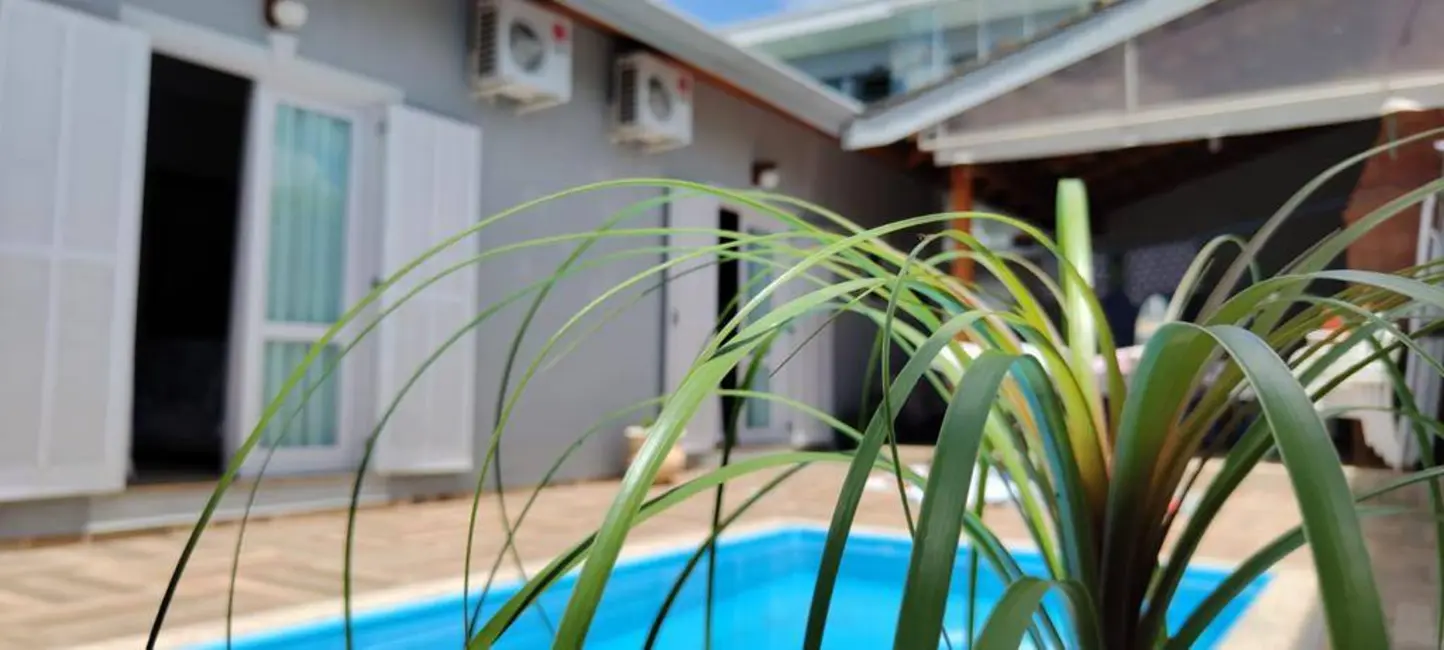 Casa com 2 quartos à venda, 300m2 em Parque Arco Iris, Atibaia - SP - imagem 3 Foto 3 de Casa com 2 quartos à venda, 300m2 em Parque Arco Iris, Atibaia - SP