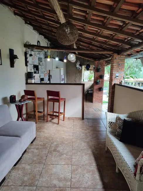 Foto 2 de Chácara com 2 quartos à venda, 150m2 em Nazare Paulista - SP