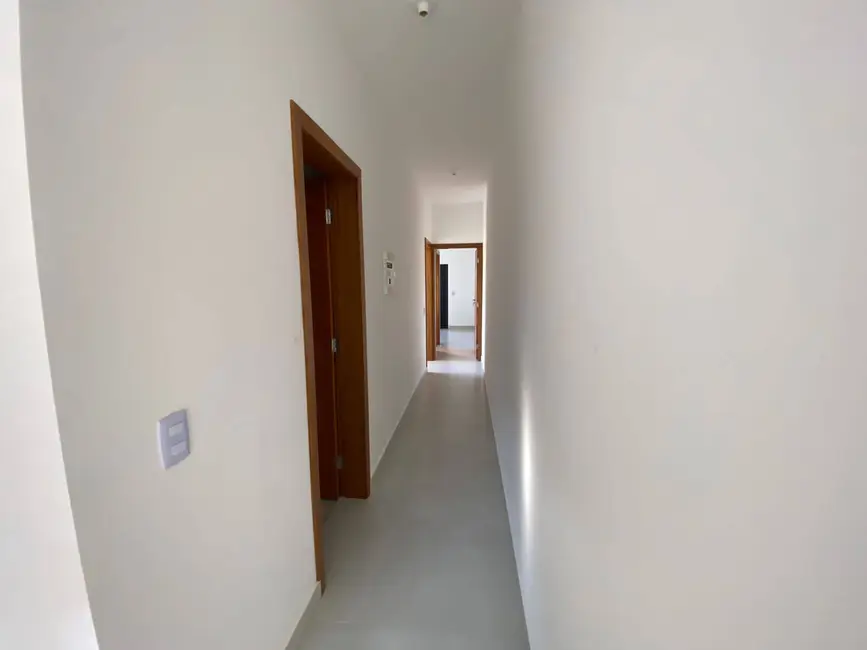 Casa com 2 quartos à venda, 61m2 em Campos de Atibaia, Atibaia - SP - imagem 4 Foto 4 de Casa com 2 quartos à venda, 61m2 em Campos de Atibaia, Atibaia - SP