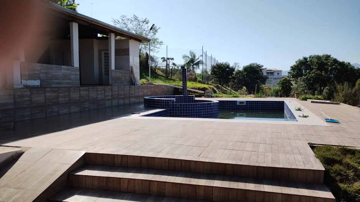 Foto 9 de Chácara com 3 quartos à venda, 200m2 em Nazare Paulista - SP