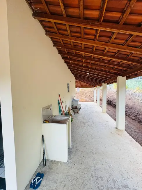 Foto 3 de Chácara com 3 quartos à venda, 220m2 em Vargem - SP