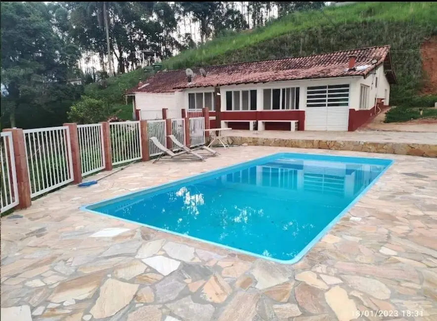 Foto 1 de Chácara com 2 quartos à venda, 250m2 em Nazare Paulista - SP