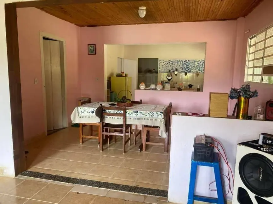 Foto 3 de Sítio / Rancho com 3 quartos à venda, 200m2 em Joanopolis - SP