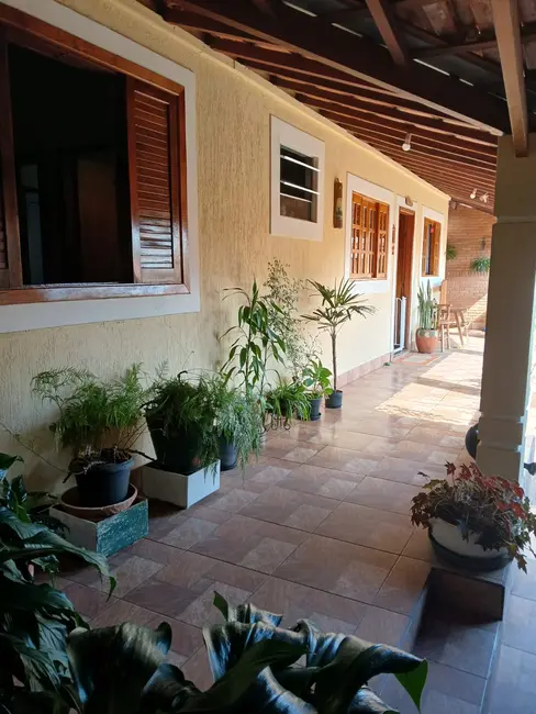 Casa com 3 quartos à venda, 150m2 em Água Comprida, Braganca Paulista - SP - imagem 6 Foto 6 de Casa com 3 quartos à venda, 150m2 em Água Comprida, Braganca Paulista - SP