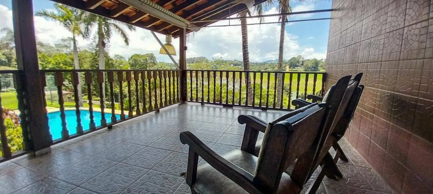 Foto 4 de Chácara com 4 quartos à venda, 580m2 em Piracaia - SP