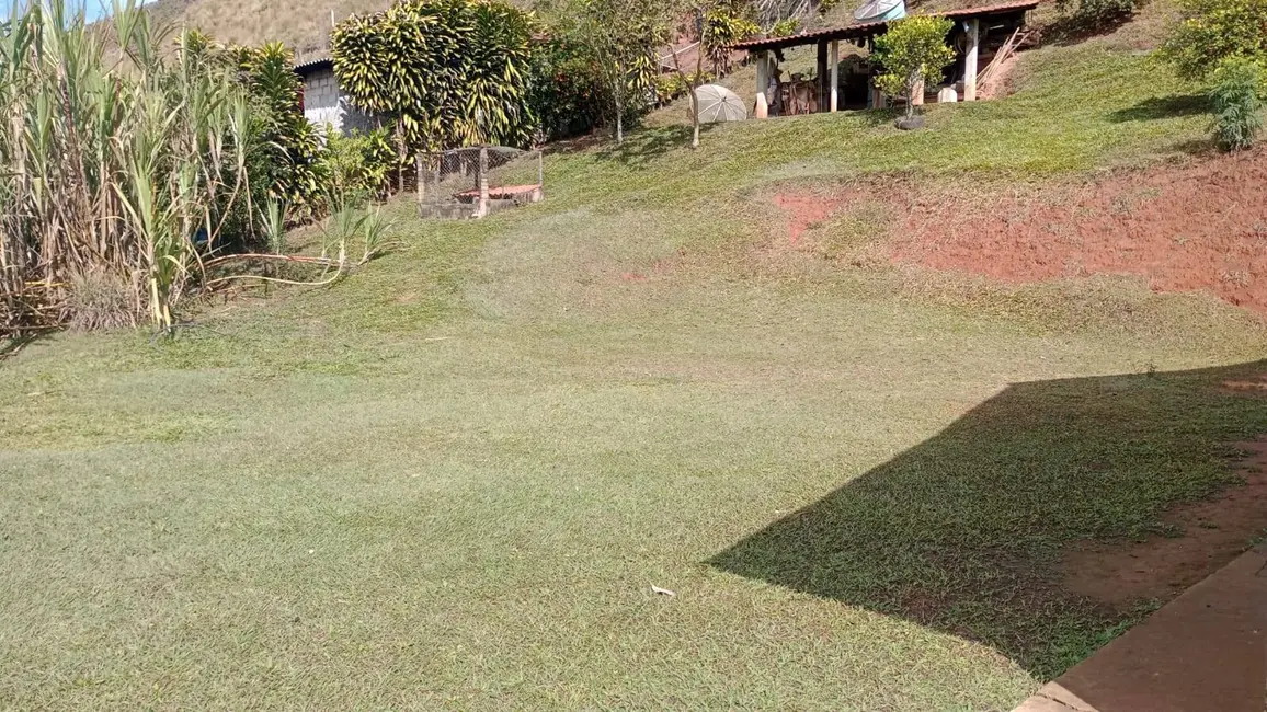 Foto 4 de Chácara com 2 quartos à venda, 90m2 em Nazare Paulista - SP