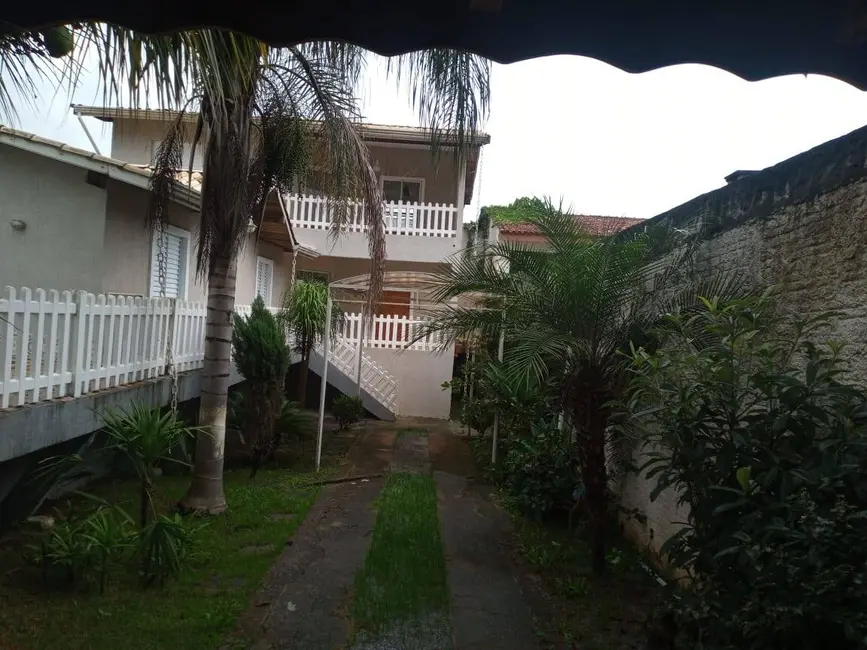 Foto 1 de Casa com 3 quartos à venda, 240m2 em Jardim dos Pinheiros, Atibaia - SP