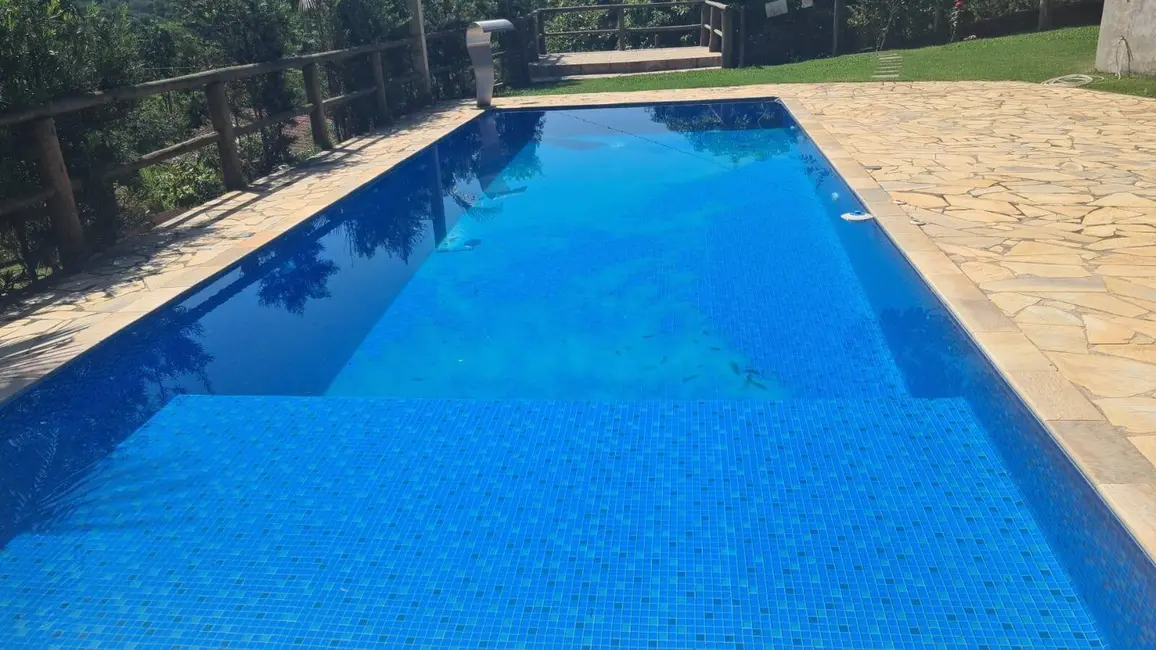 Foto 3 de Chácara com 3 quartos à venda, 300m2 em Nazare Paulista - SP