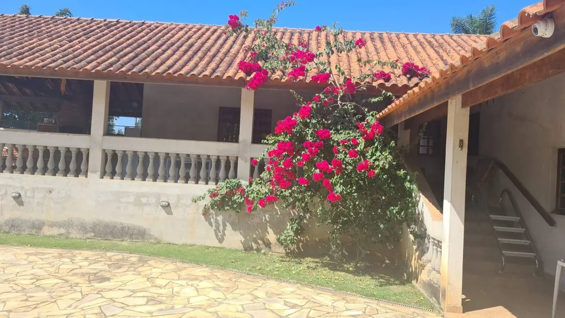 Foto 5 de Chácara com 3 quartos à venda, 300m2 em Nazare Paulista - SP